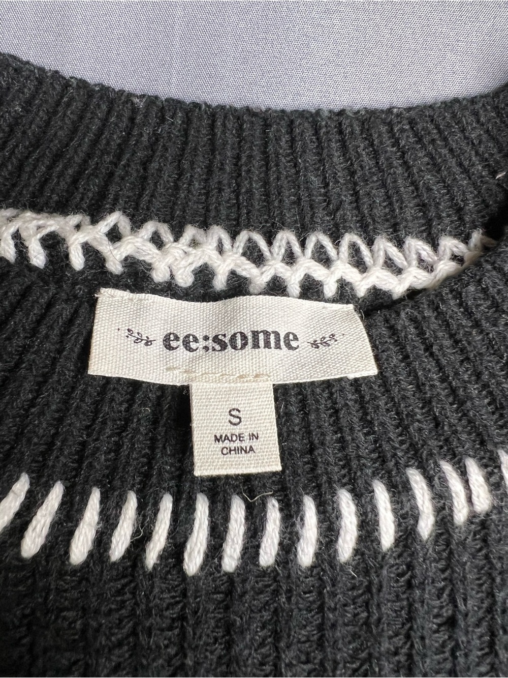 EE:Some Black Whip Stitch Distressed Cropped Sweater Size Small